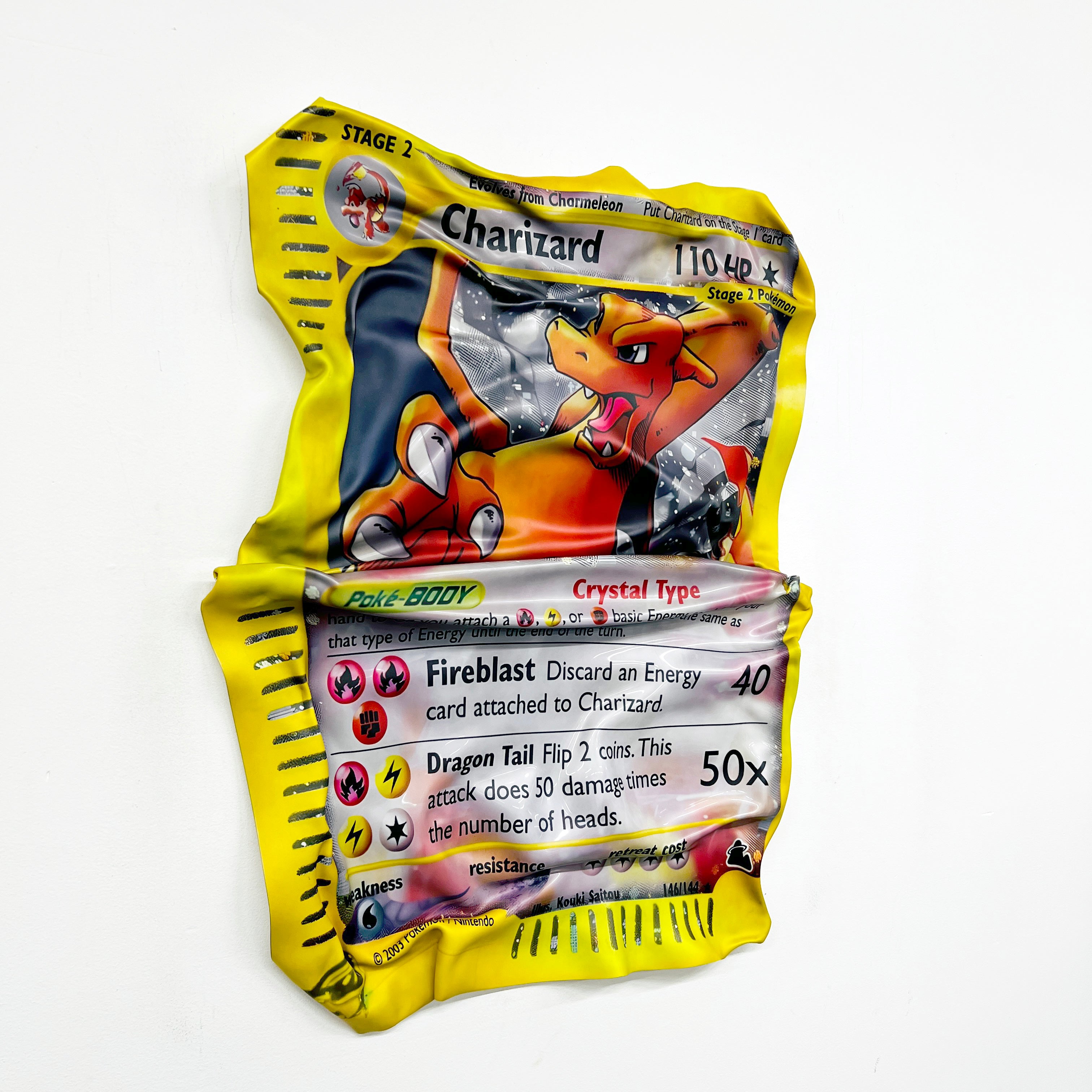 Tableau froissé - Carte Pokémon Charizard