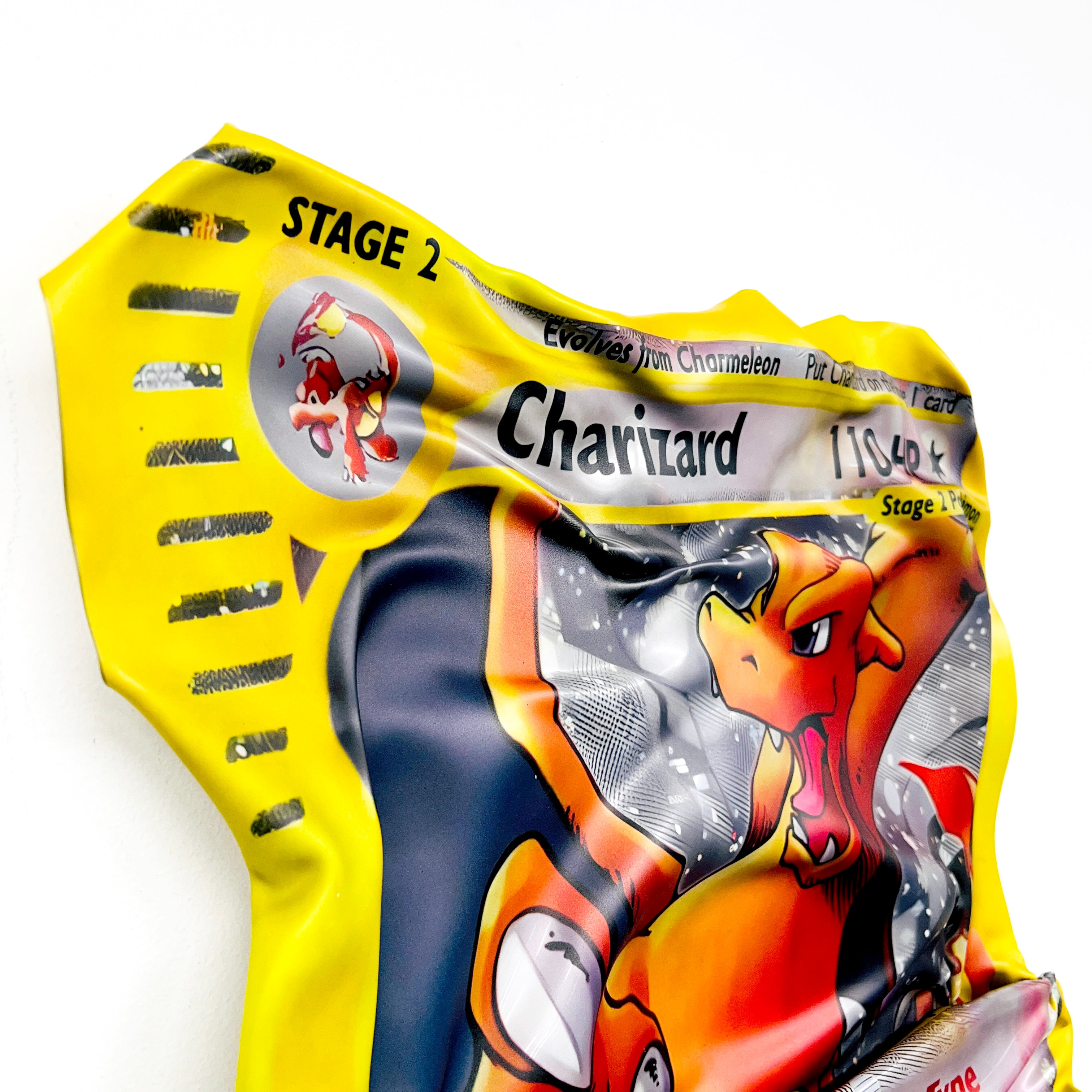 Tableau froissé - Carte Pokémon Charizard